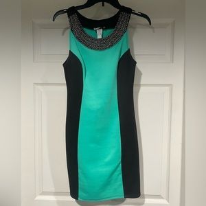 Cute form fitting dress!